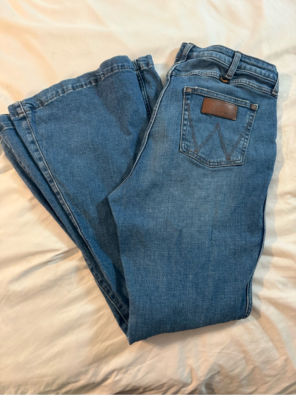 Women’s Wrangler High Rise Flare Jeans